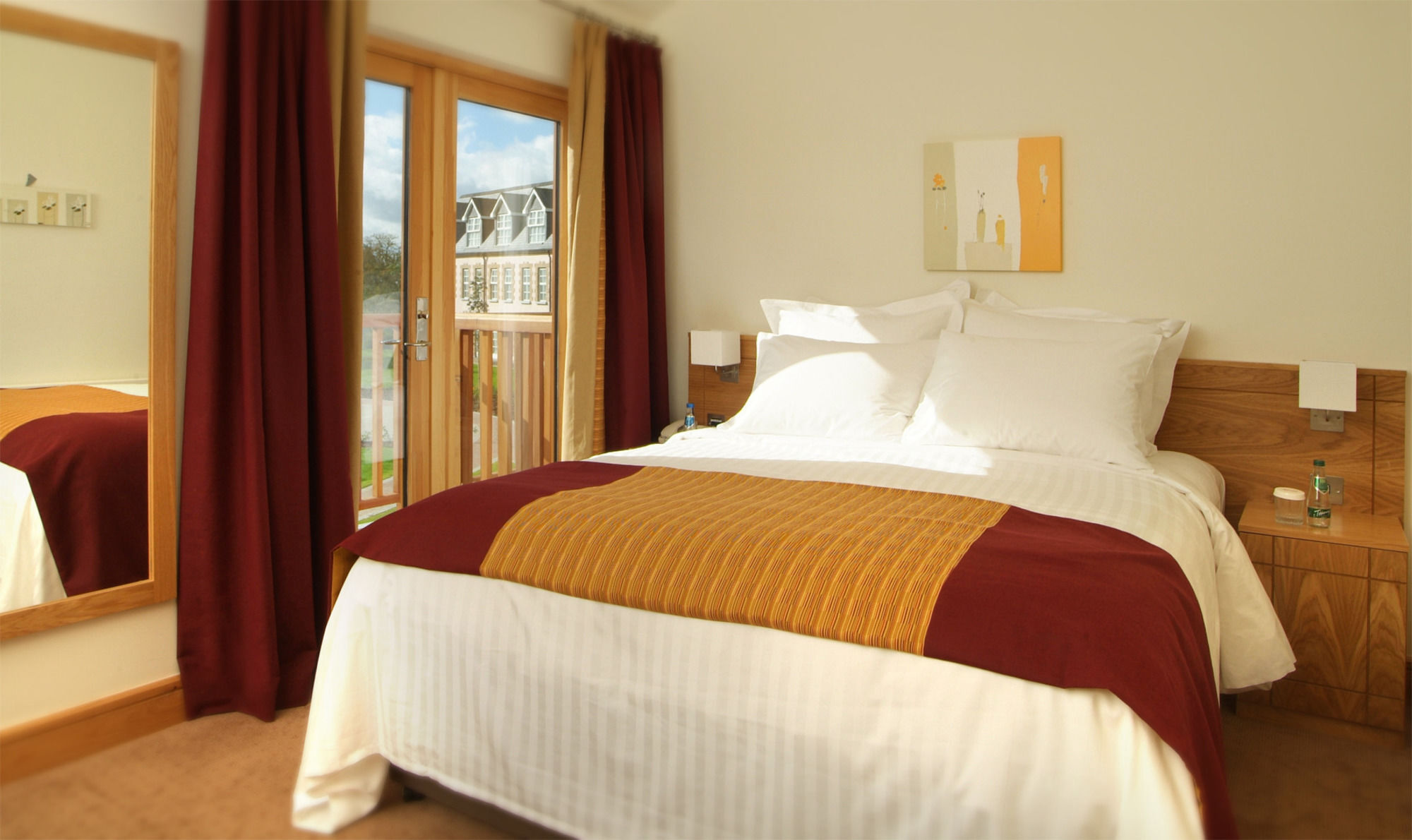 The Johnstown Estate Hotel Enfield Buitenkant foto