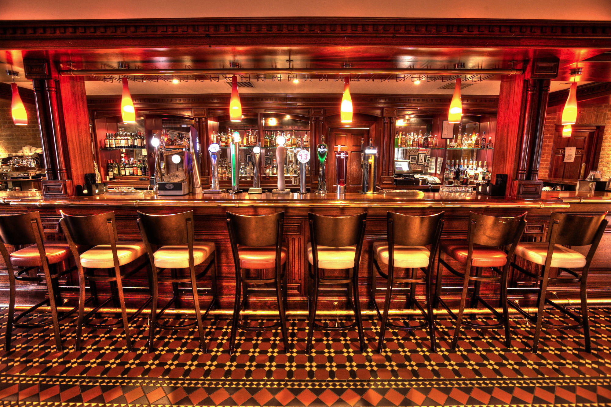 The Johnstown Estate Hotel Enfield Buitenkant foto